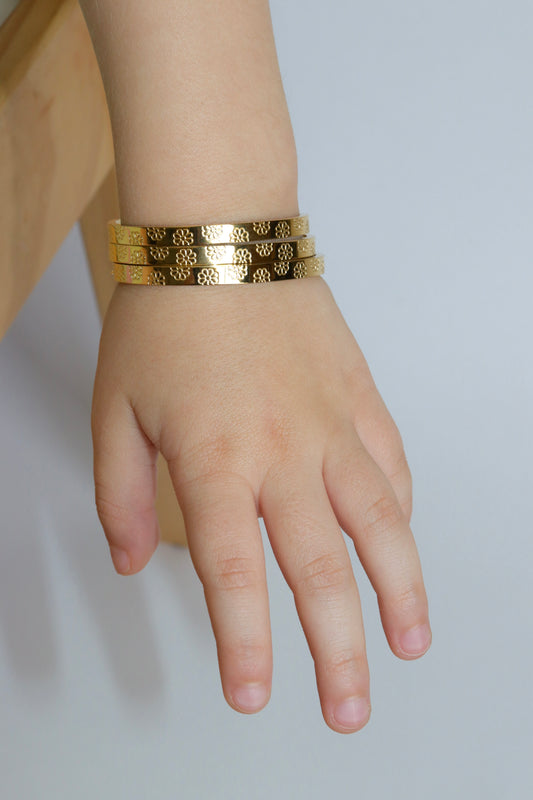 Daisy Bangle Personalized